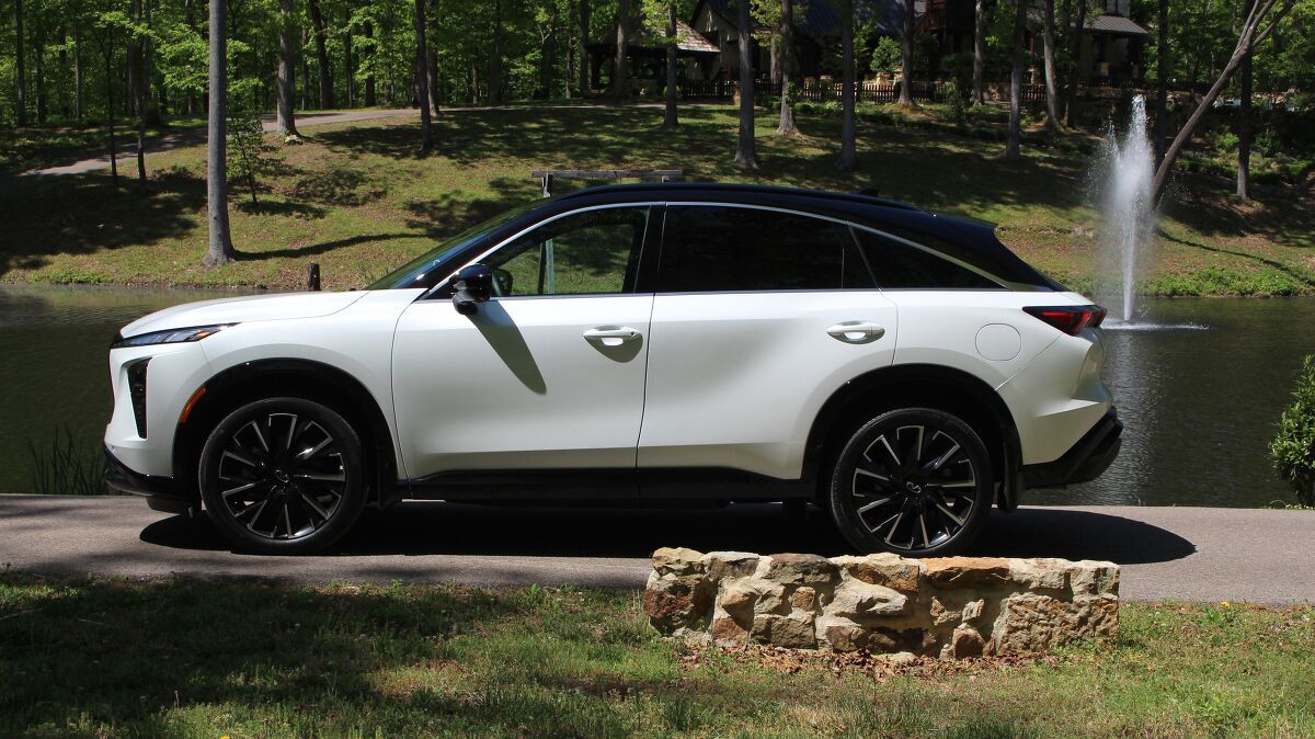 2027 Infiniti QX65 Review: First Drive