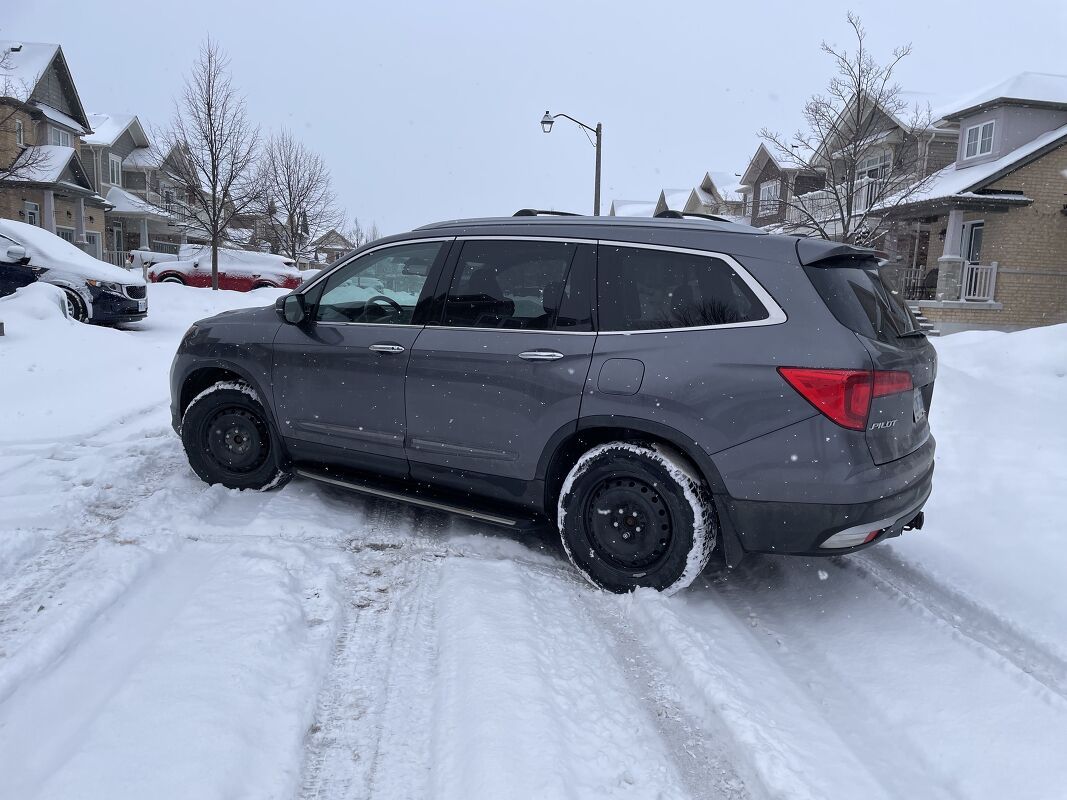 Hankook Winter i*cept iZ3 Review: Reclaiming Cold Weather Confidence