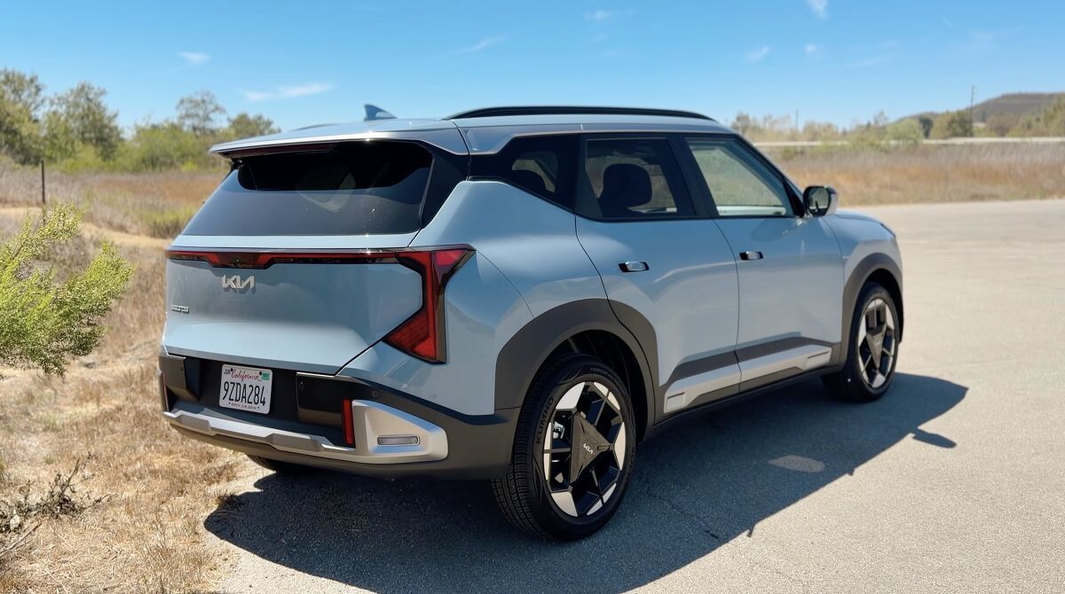 2027 Kia Seltos EX Review: Smart Balance in a Compact Package