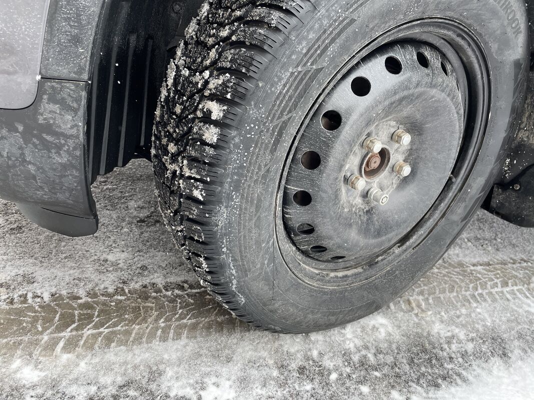 Hankook Winter i*cept iZ3 Review: Reclaiming Cold Weather Confidence